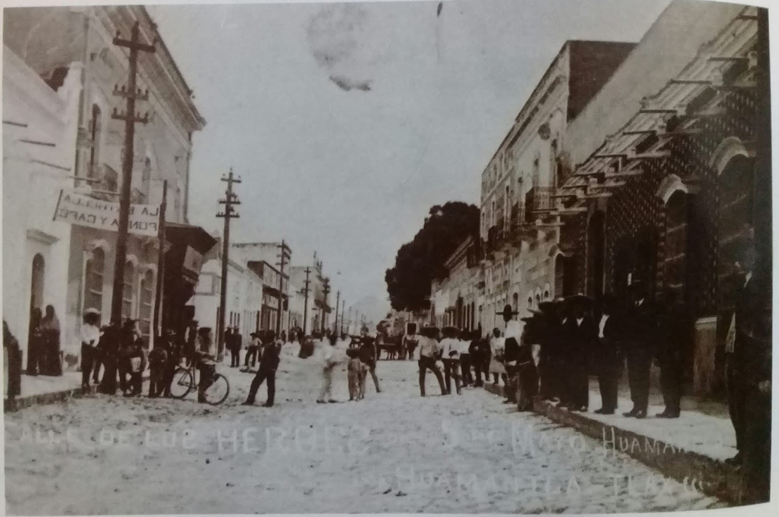 1820 — Fundación